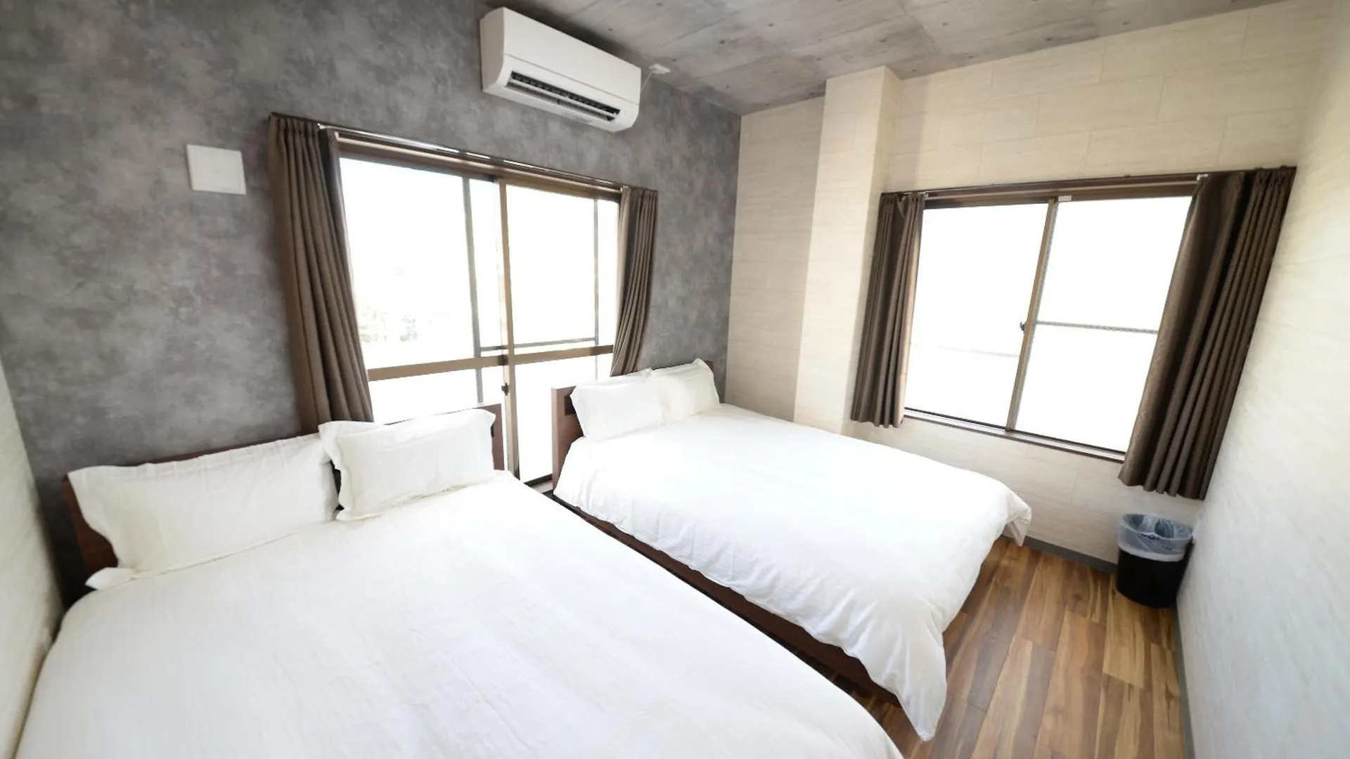 Shinjuku Ny House 301 Duplex Apartment Tokyo