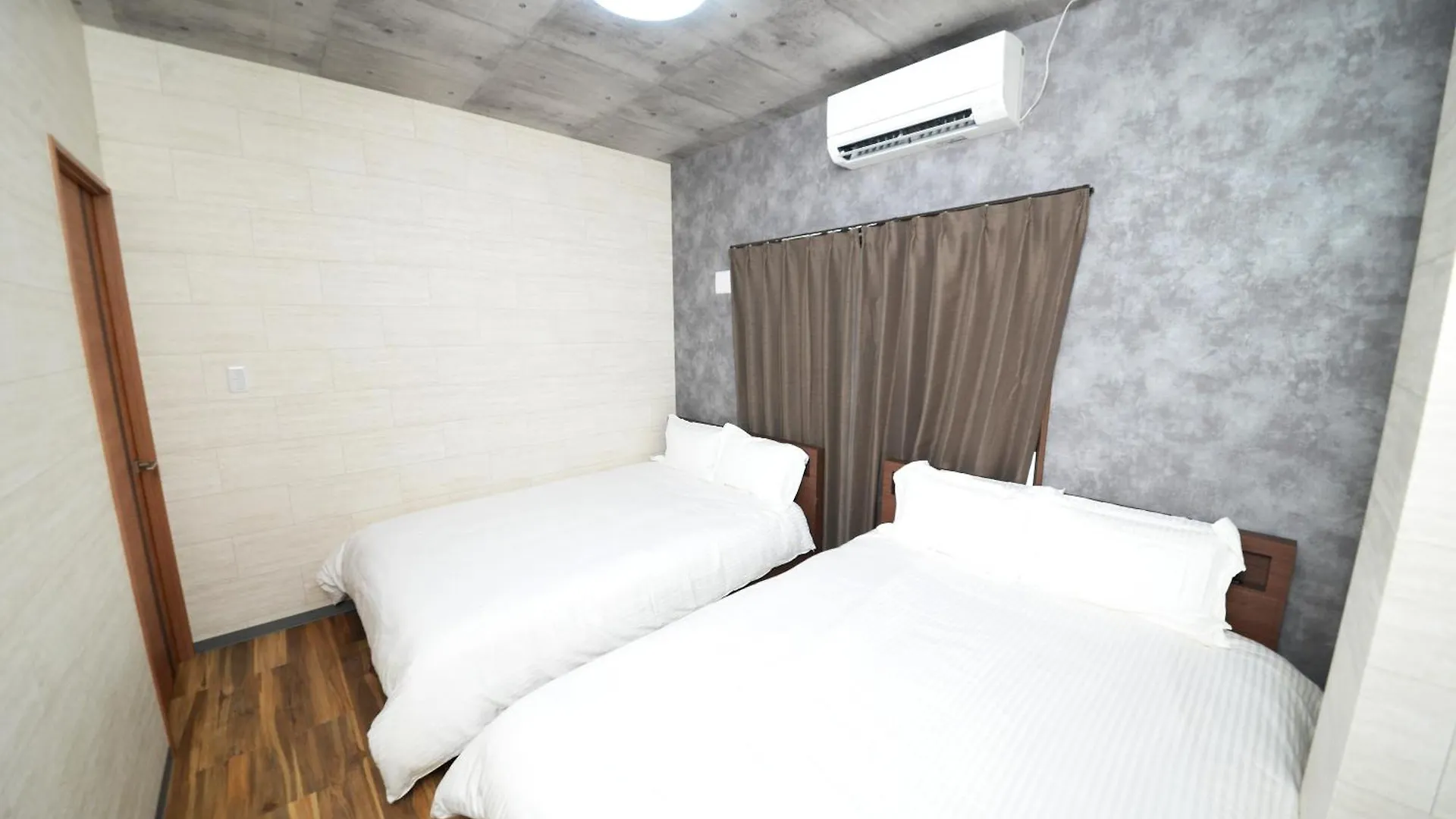 Shinjuku Ny House 301 Duplex Apartment Tokyo
